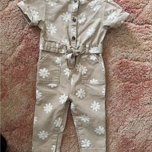 Old navy daisy overalls
